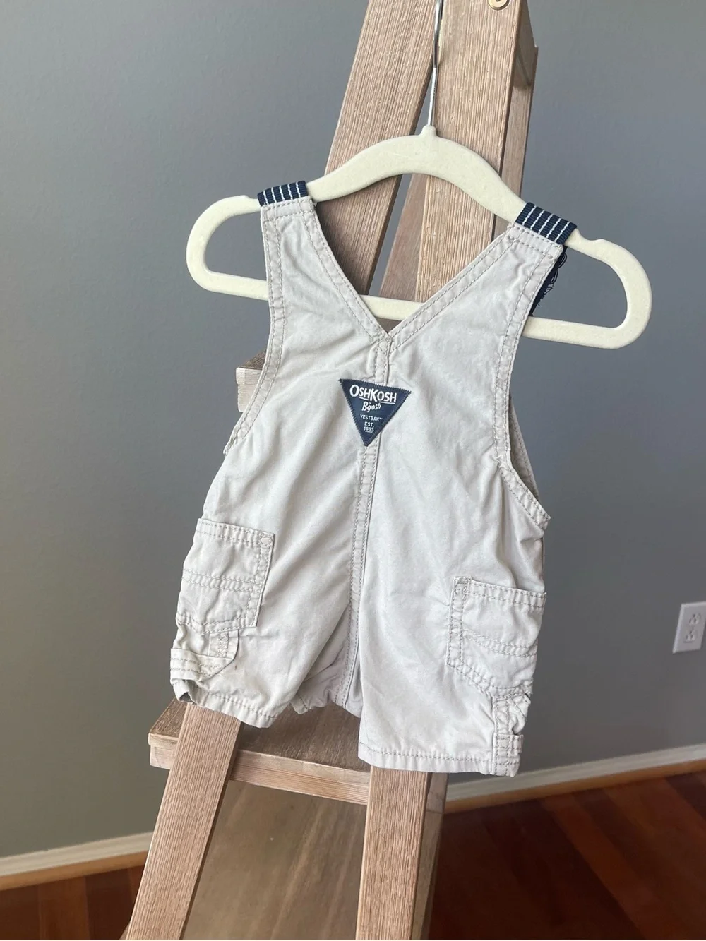 OshKosh Bgosh sweet classic